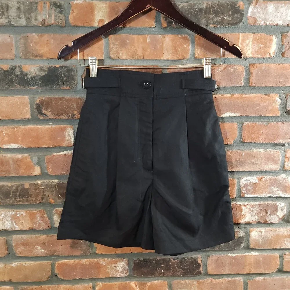 COS new pleated